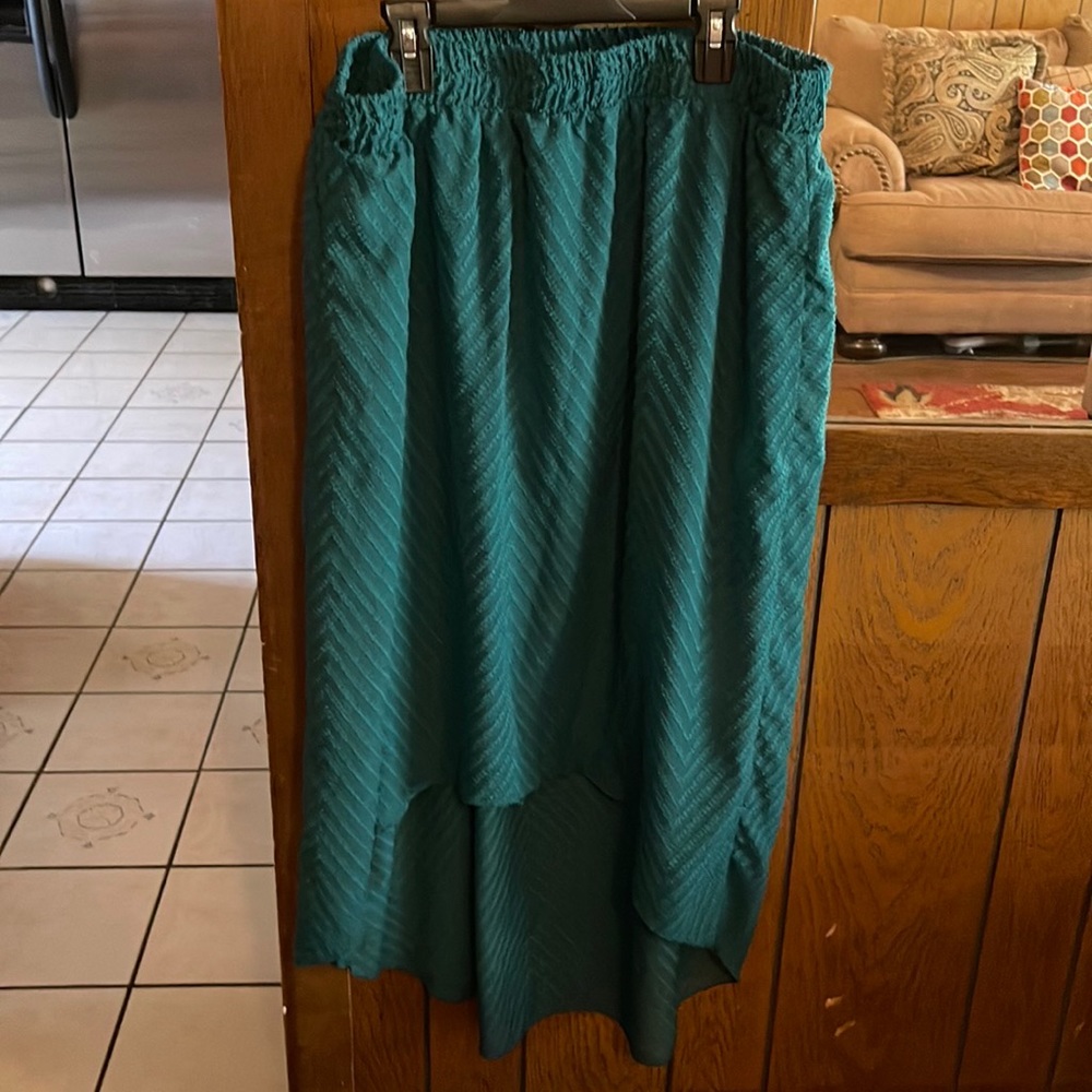 Flowy High-low Skirt